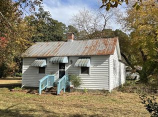 11883 River Rd, Lancaster, VA 22503