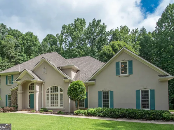 325 Royal Ridge Way, Fayetteville, GA 30215