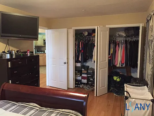 Rented by LandSeair Real Estate Group | media 8