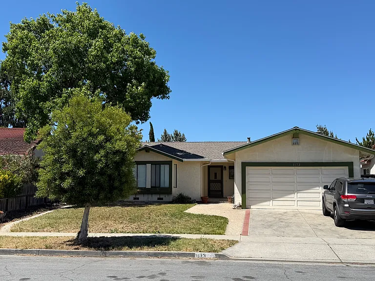 1173 Lenark Ct — Photo 1