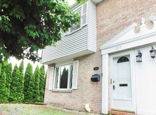 389 Devon Dr, Johnstown, PA 15904