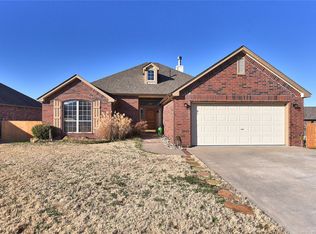 2096 S Haynie Ct, Skiatook, OK 74070