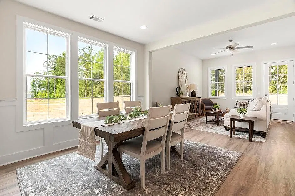702 Cyprus Cove Dr — Photo 4