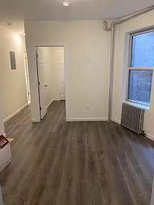 Rented by R New York | media 3