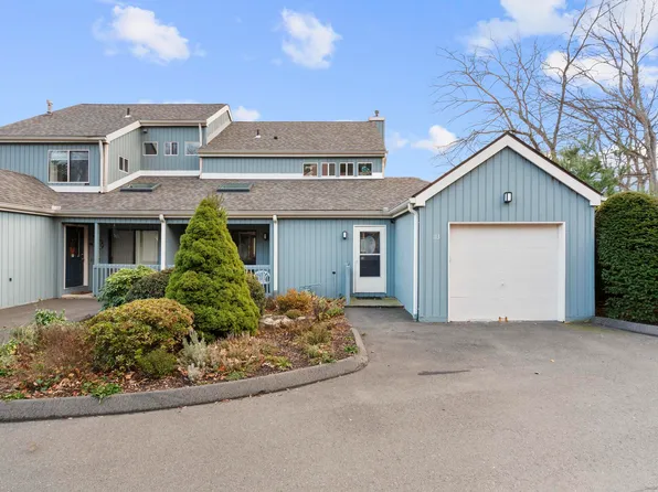 113 Spring Glen #113, Shelton, CT 06484