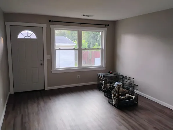 1309 Mount Zion Road, Henryville, IN 47126