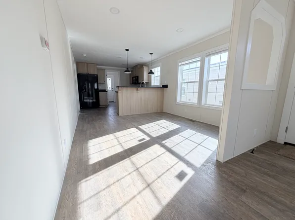 4000 E 134th St #1011, Chicago, IL 60633