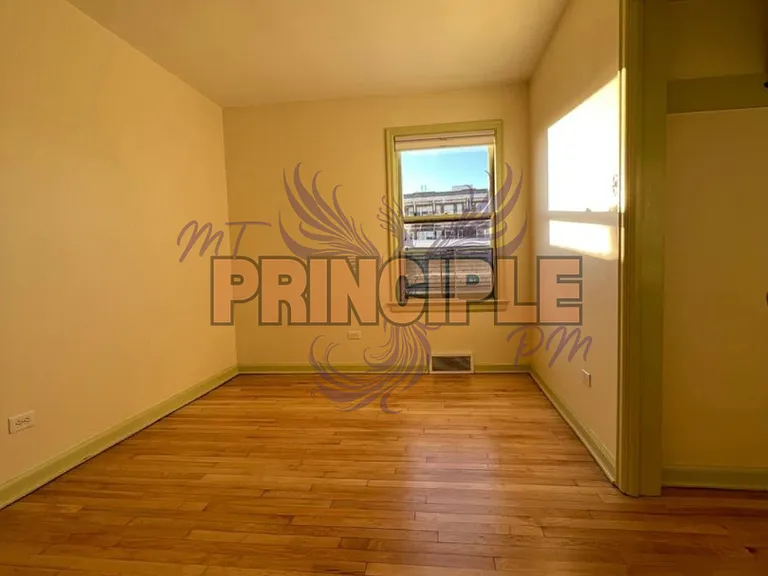 403-405 1/2 W Granite St — Photo 39