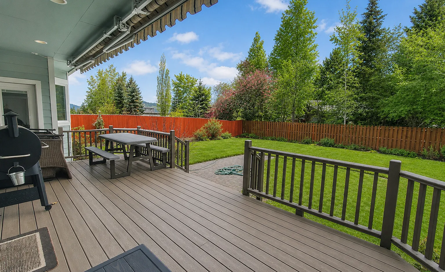 3 bed, 2.5 bath, 2408 sqft, $3,900 — Photo 3