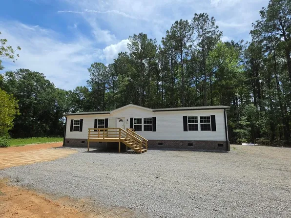 288 Tiger Lily Ln, Saint Stephen, SC 29479