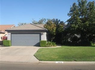 5572 N Ellendale Ave, Fresno, CA