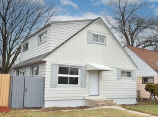 4649 N 20th St, Milwaukee, WI 53209
