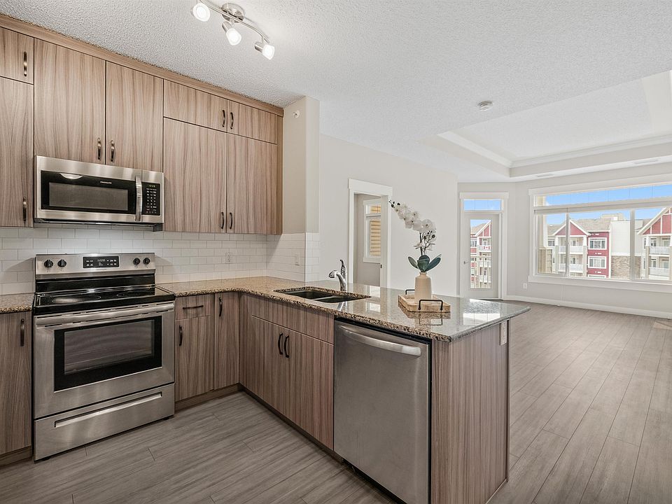 1st image of 511 Queen St #409