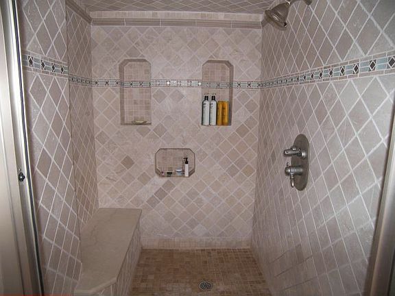 5th image of 2841 Meadow Wood Dr E