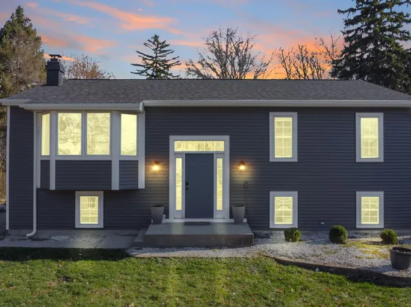 1108 Washington St, Valparaiso, IN 46383