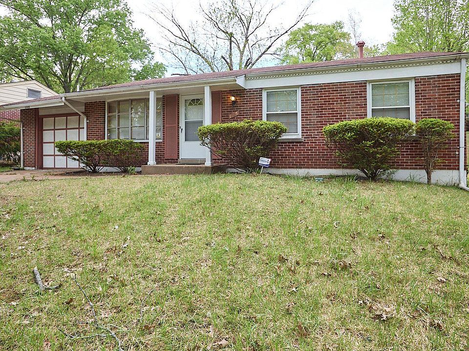 1st image of 1725 Bradshaw Dr
