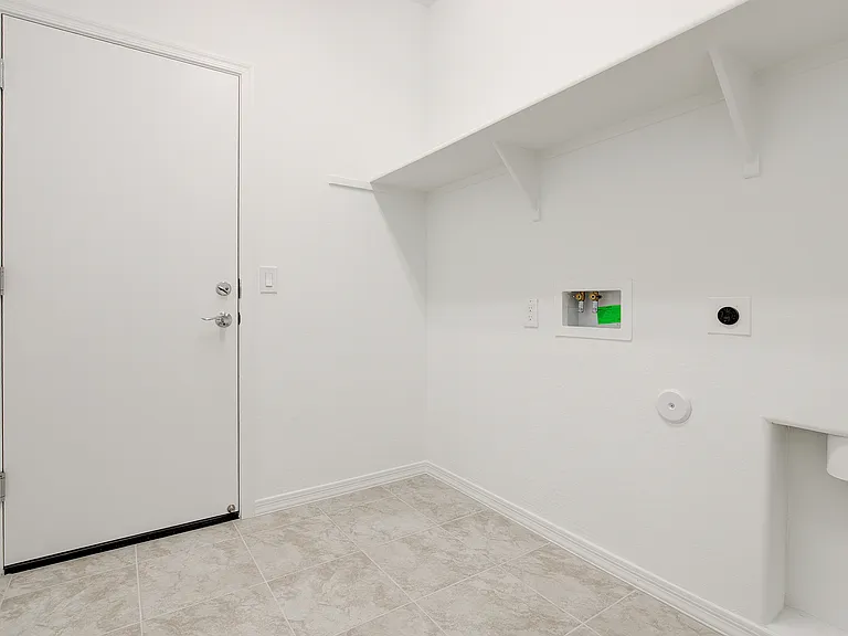16805 W Shangri La Rd — Photo 29