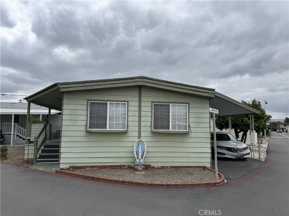 24 Spruce Via, Anaheim, CA 92801