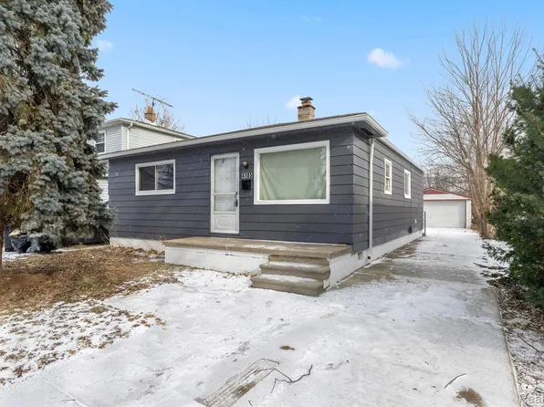 4185 Detroit St, Dearborn Heights, MI 48125