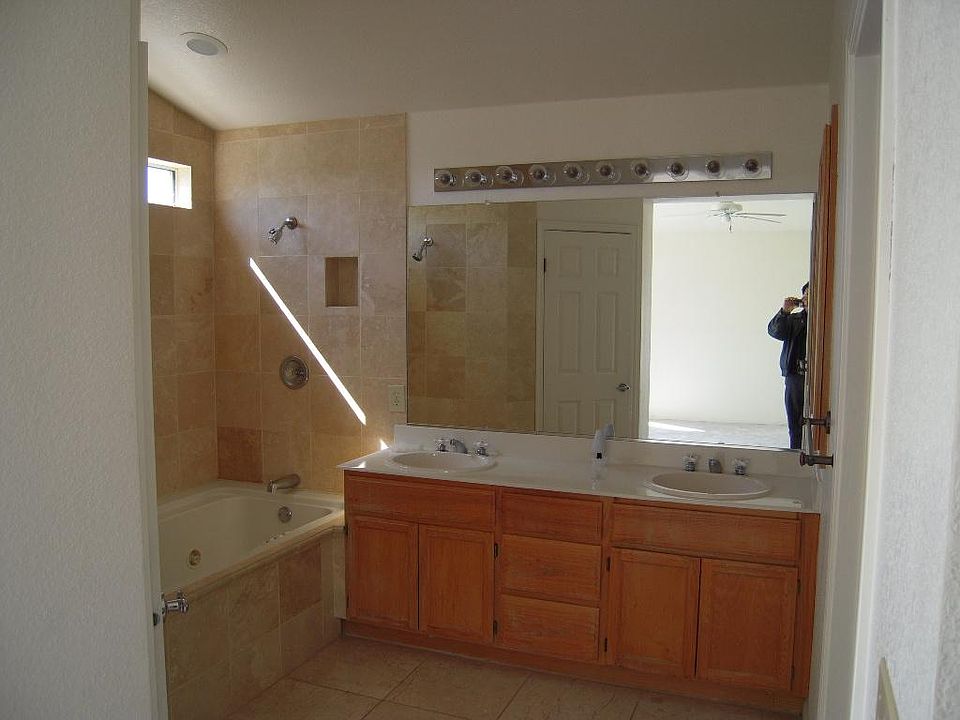 2nd image of 5273 Percheron Way #4