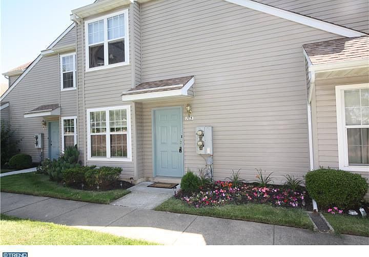 1st image of 705 Briarwood Ct