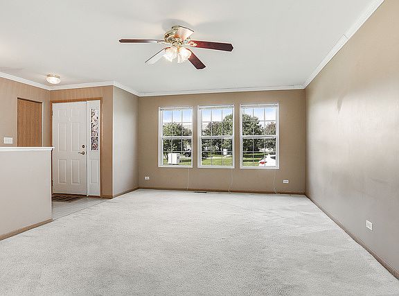 3rd image of 15931 W Iroquois Dr
