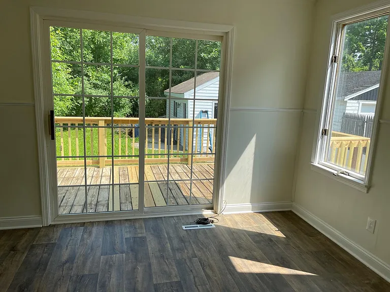 2931 McKoon Ave #1 — Photo 5