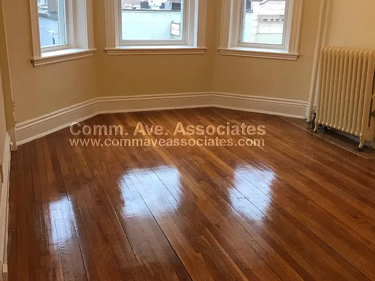 60 Woodstock Ave #17 — Photo 7