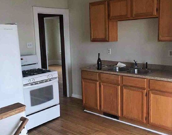 5th image of 29546 Francis Lake Dr NW