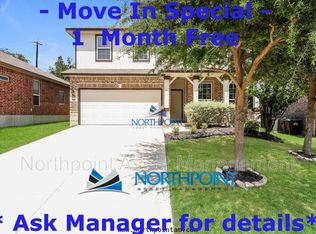 6843 Briscoe Ml, San Antonio, TX 78253