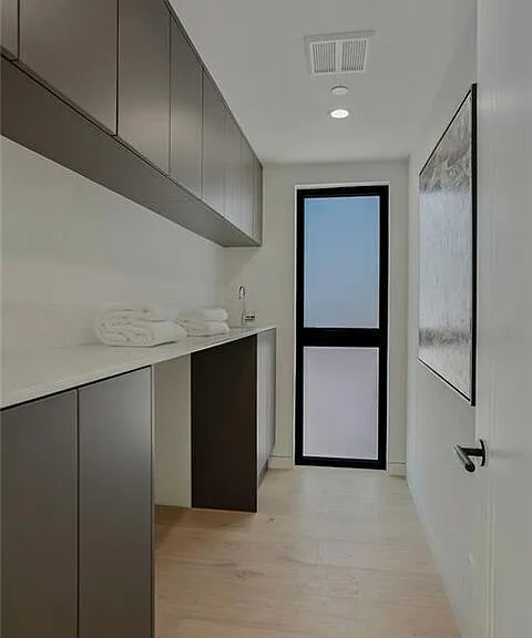 4939 Petit Ave — Photo 39