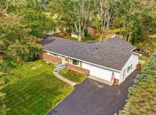 3388 W Temperance Rd, Lambertville, MI 48144