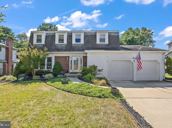 6 Whitekirk Dr, Wilmington, DE 19808