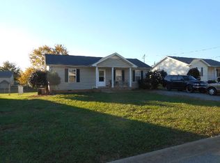 3430 Sandpiper Dr, Clarksville, TN 37042