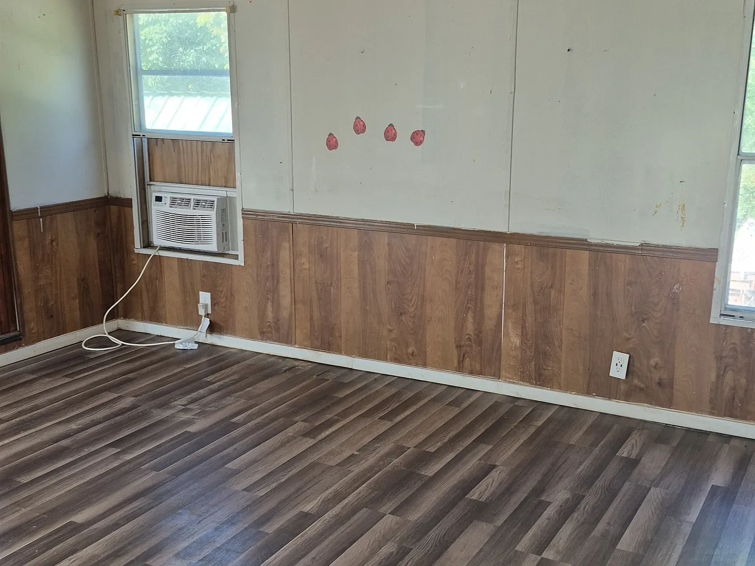 Suncoast 77 Lowery Lane — Photo 4