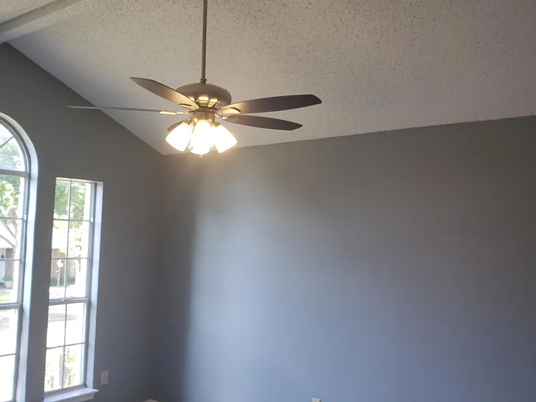1408 Dudley Dr — Photo 8