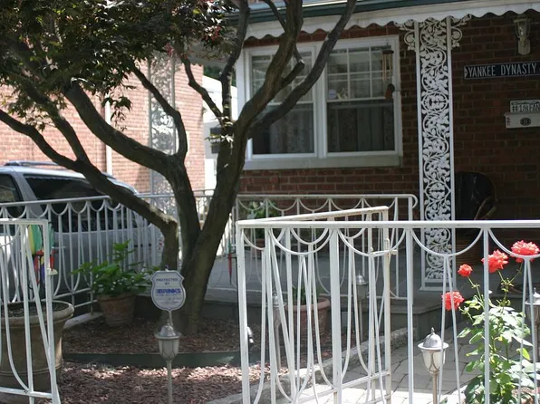 2562 Westervelt Ave, Bronx, NY 10469