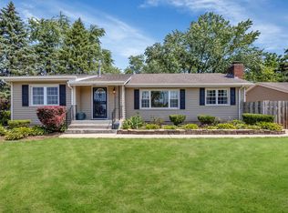 1169 High St, Aurora, IL 60505