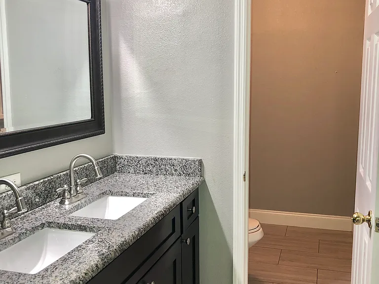 1253 Stonewater Cir — Photo 11