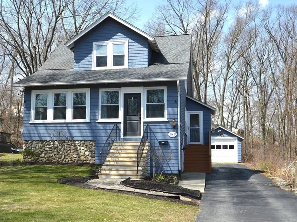 189 Wheelock Ave, Millbury, MA 01527
