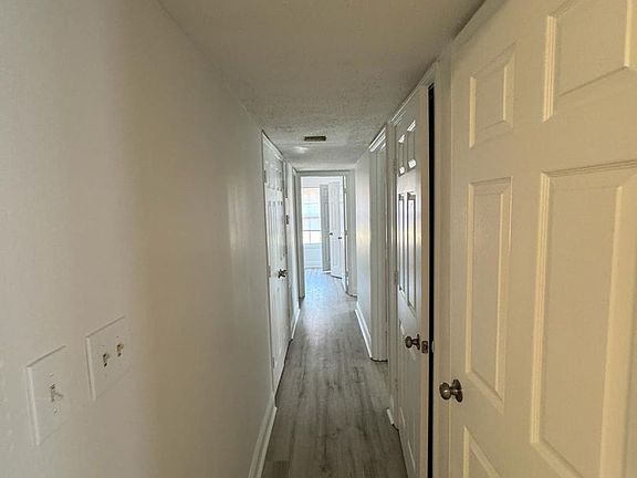 2nd image of 1187 Edna Pl APT 106