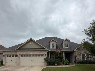 113 Peabury Ln, Madison, AL 35758