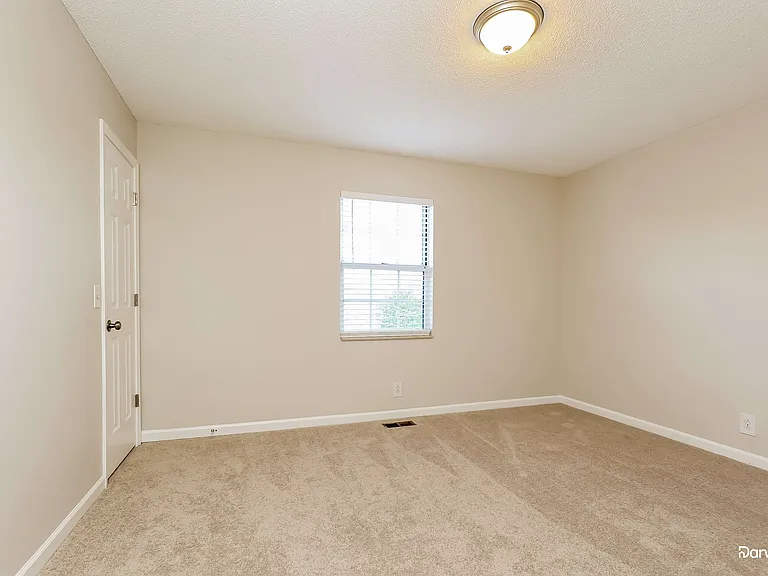 3521 Daisy Trl — Photo 10