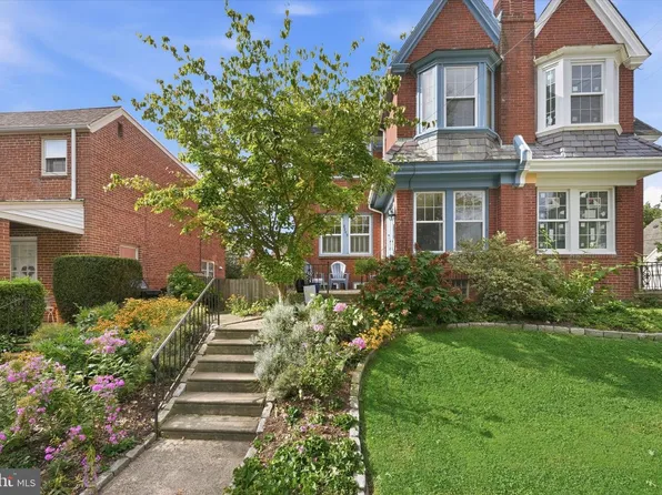2208 Highland Pl, Wilmington, DE 19805