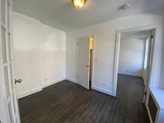 Rented by Bond New York | media 5