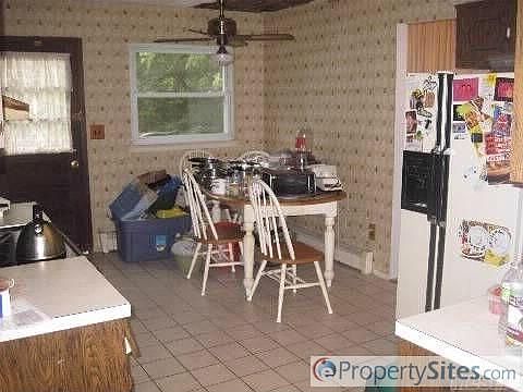 4th image of 64 Adams Ave