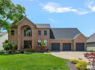 1104 Jemi Ln, Chatham, IL 62629