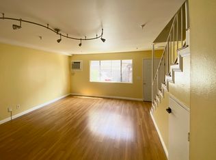 2504 Montrose Ave #B, Montrose, CA 91020