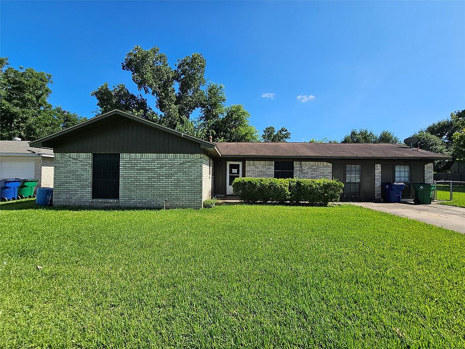 1st image of 1216 Fair Dr