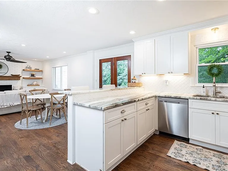 2431 Prince Howard Trl — Photo 15